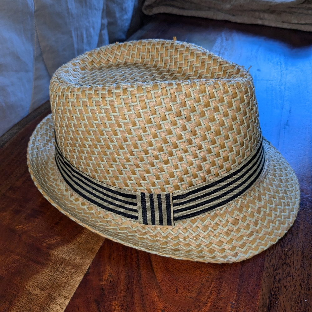 Henschel Hat/Cap Size Medium